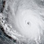 Huracán Irma desata su furia sobre el Caribe