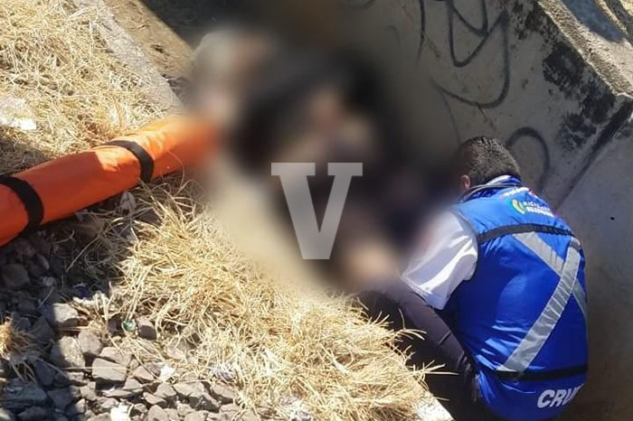 Mujer y su bebé son golpeadas por el tren en la Industrial de Morelia; las  aventó a una cuneta