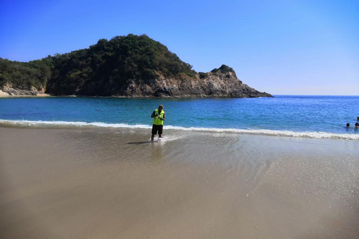 Arranca SSM vigilancia de 13 playas estatales para descartar riesgos a la  salud de bañistas